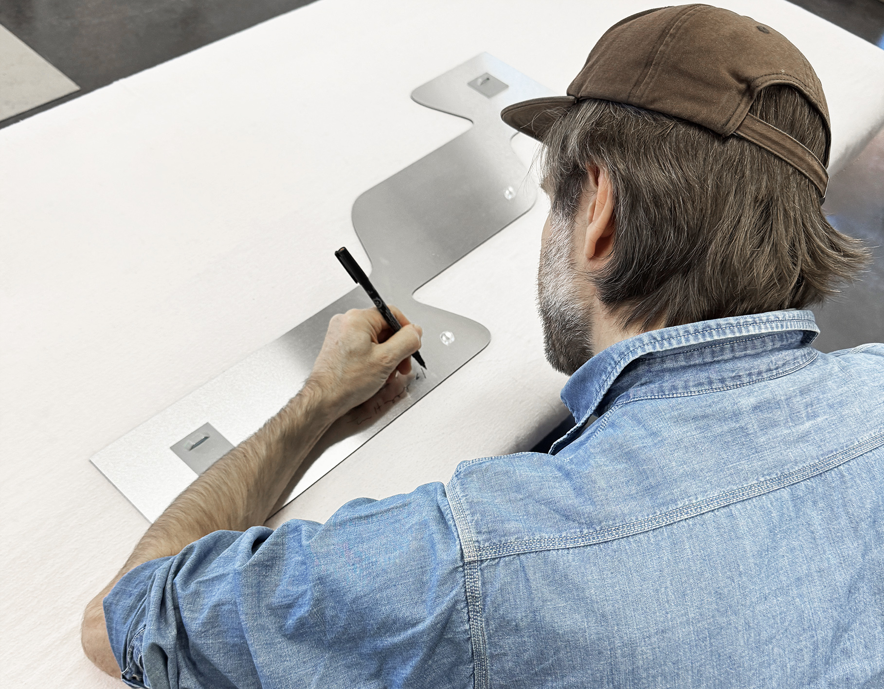 Terry Haggerty Push-Pull - SYMETRIA - Red/Gold