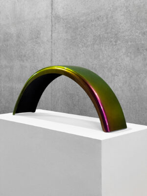 Olivier Mosset - SYMETRIA art editions - Untitled - fender sculpture chameleon - 2025